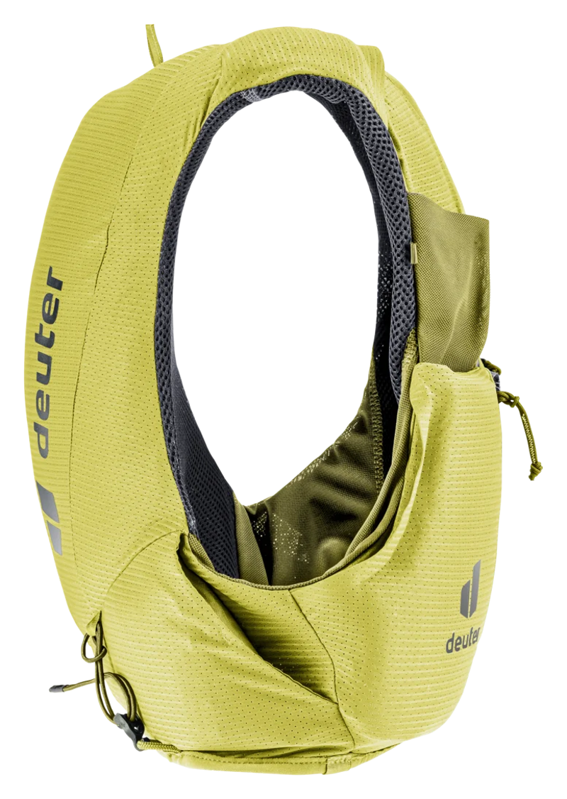 Deuter Traick 9 Running Pack in Sprout/Cactus-7