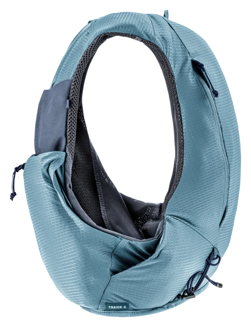 Deuter Traick 9 Running Pack in Atlantic/Ink-4