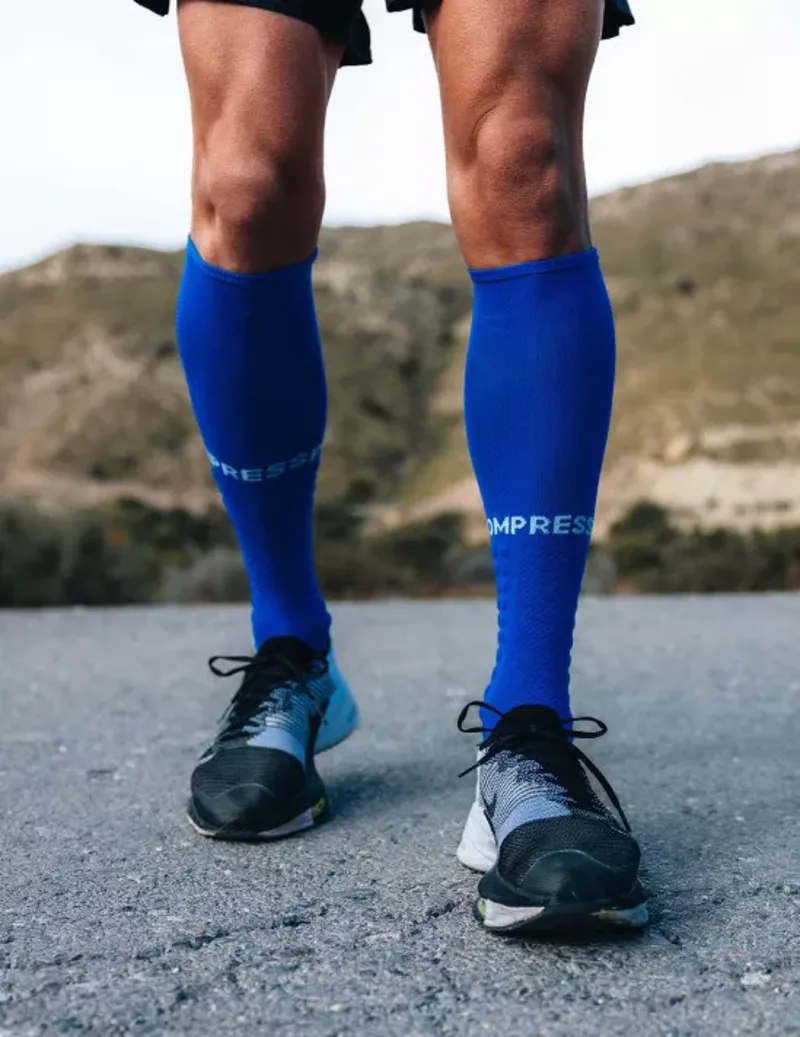 Compressport Full Socks Run Compression Socks in Dazz Blue/Sugar-3