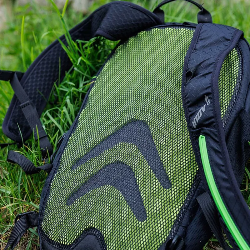 Inov8 VentureLite 8 Hiking Pack in Black/Green-8