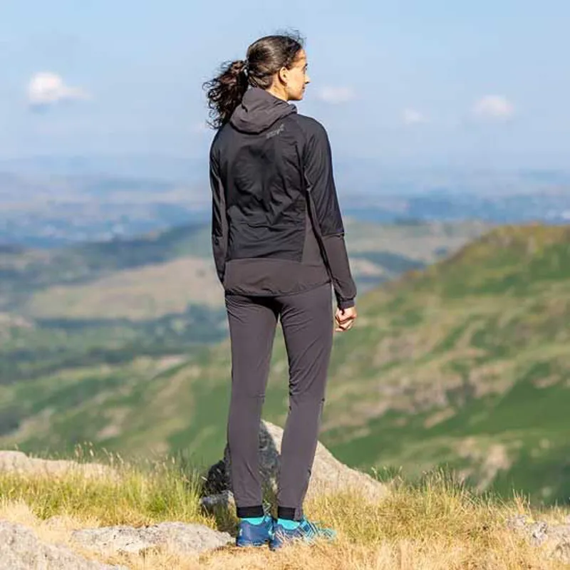 Inov8 Performance Hybrid Women's Softshell Jacket in Black/Graphite-8