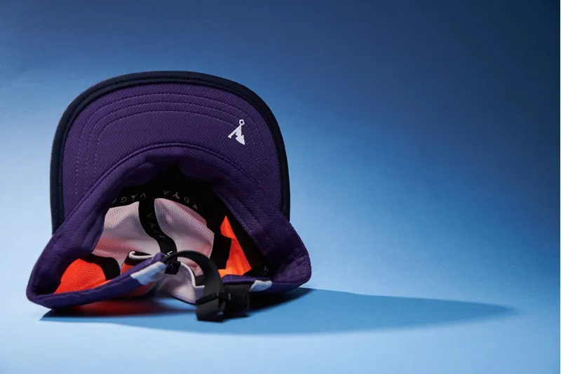 Våga Running Club Cap in White Lilac/Purple/Neon Orange-2