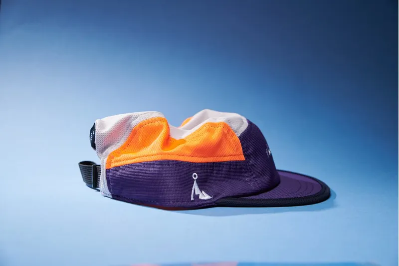 Våga Running Club Cap in White Lilac/Purple/Neon Orange-3