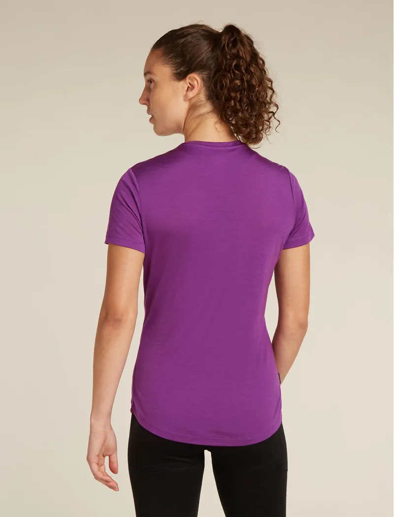 Icebreaker Merino Blend 125 Cool-Lite Sphere Short Sleeve Women's T-shirt in Passion-3