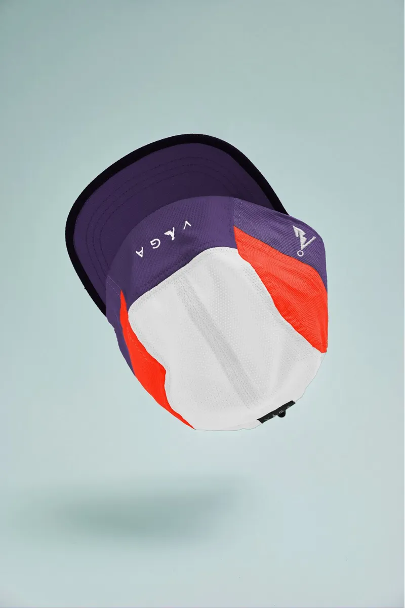Våga Running Club Cap in White Lilac/Purple/Neon Orange