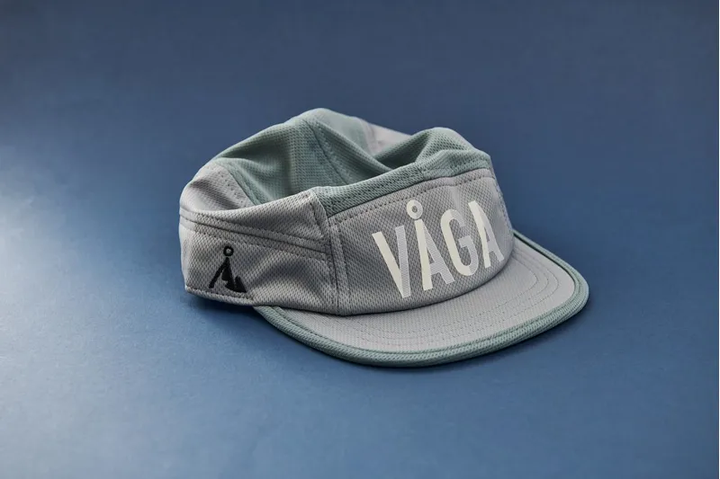 Våga Night Club Running Cap in Aviation Blue/Dusk Blue-2