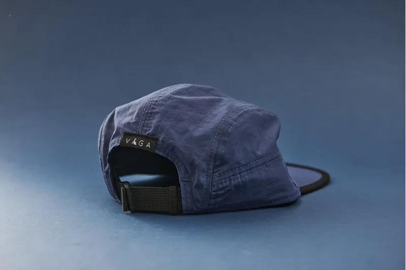 Våga Weather Resistant Fell Cap in Dusk Blue/Black-3