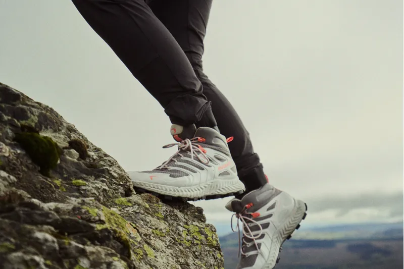 Inov8 Roclite Mid GTX Wide Women's Hiking Boot in Grey/Light Grey/Coral-6