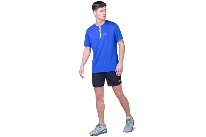 Ronhill Tech 1/2 Zip S/S Men's Tee in Azurite/Citrus-2