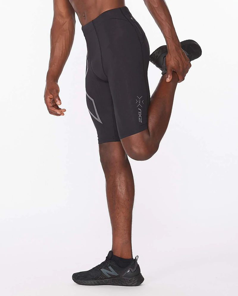 2XU Men's Light Speed Compression Shorts in Black/Black Reflective-1