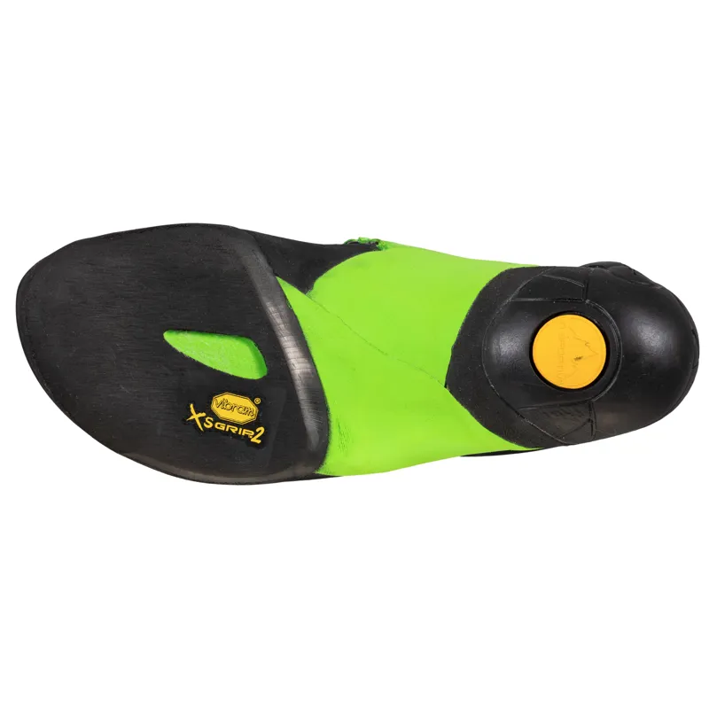 La Sportiva Skwama Vegan Men's Climbing Shoe in Black/Flash Green-1