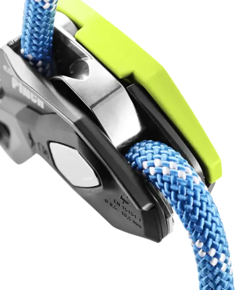 Edelrid Pinch Belay Device in Anthracite/Oasis -7