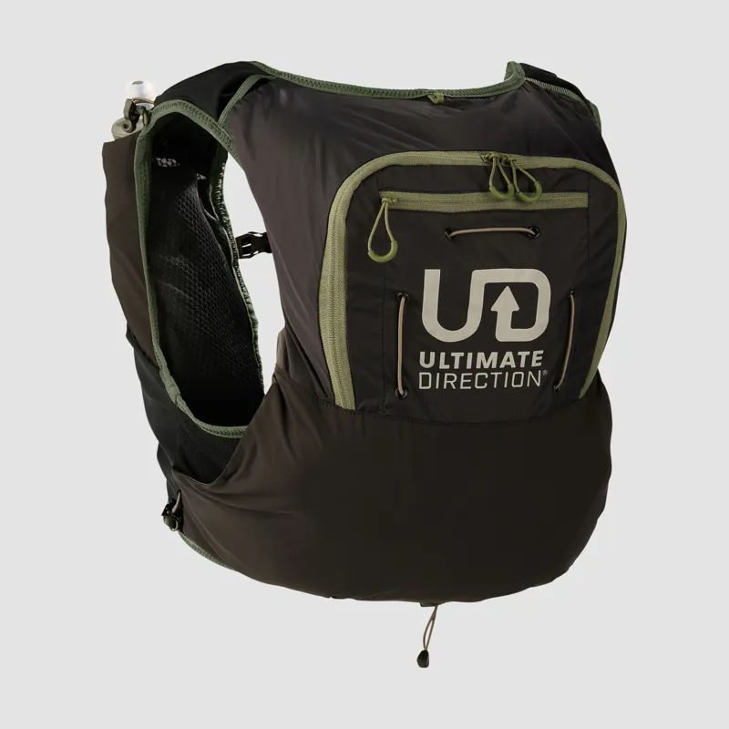 Ultimate Direction Ultra Vest 12 Running Pack in Onyx-1