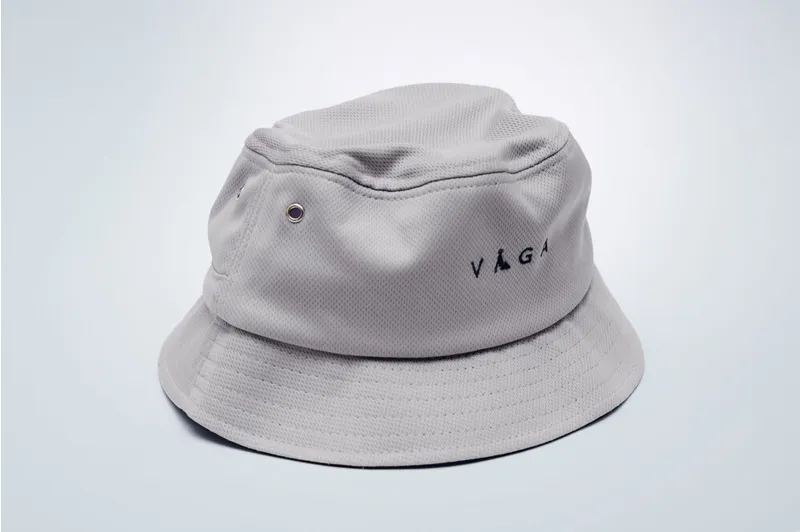 Våga Flop Bucket Hat Running Mist Grey Camel
