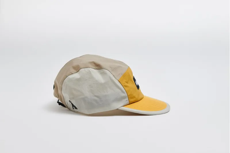 Våga Pacer Cap in Burnt Yellow/Taupe-4