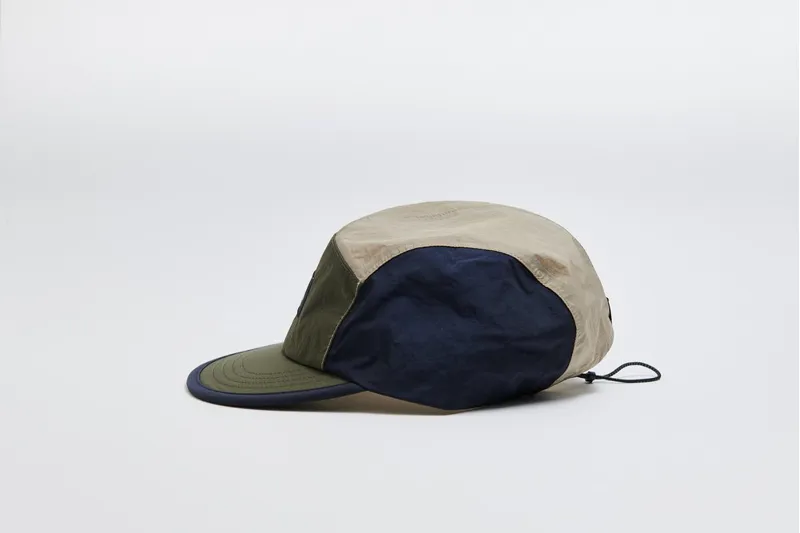 Våga Pacer Cap in Navy Blue/Utility Green/Taupe-3