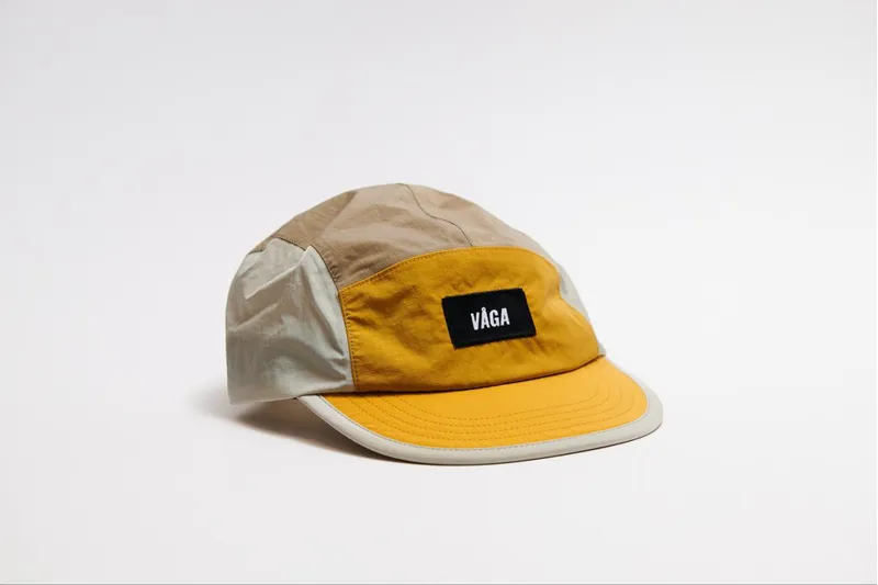 Våga Pacer Cap in Burnt Yellow/Taupe