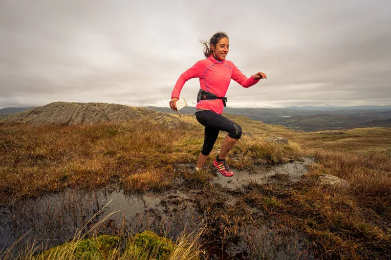 OMM Flash 0.75 Women's Running Tight in Black -4
