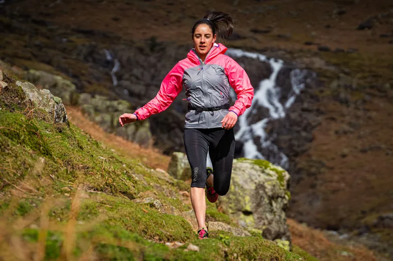 OMM Flash 0.75 Women's Running Tight in Black -2