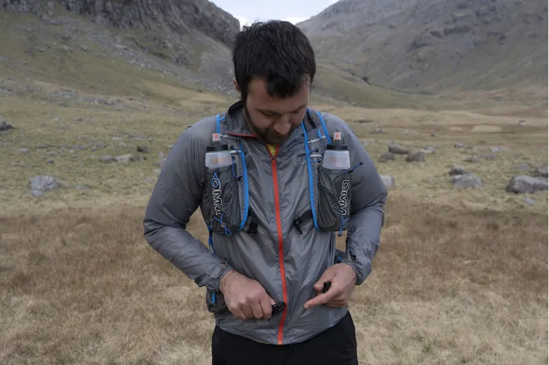 OMM Phantom 25 Running/Hiking Pack in Grey-7