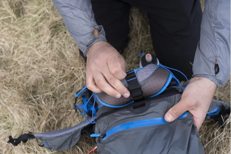 OMM Phantom 25 Running/Hiking Pack in Grey-11