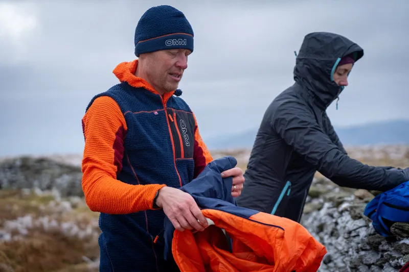 OMM Core Zipped Vest Men's Mid Layer in Navy-2