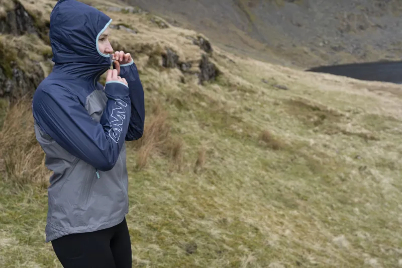 OMM Halo+ Women's Waterproof Running Jacket in Grey/Navy-6