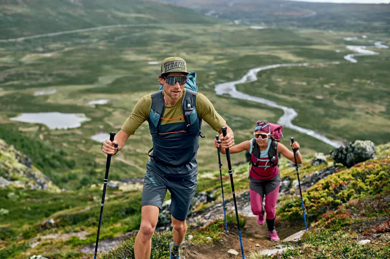 Dynafit Traverse 22 Fast-Hike/Mountaineering Unisex Backpack in Storm Blue/Blueberry-3