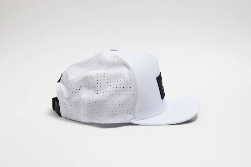 Våga Trucker Cap in White/ Charcoal Grey/ Navy/ Black -3