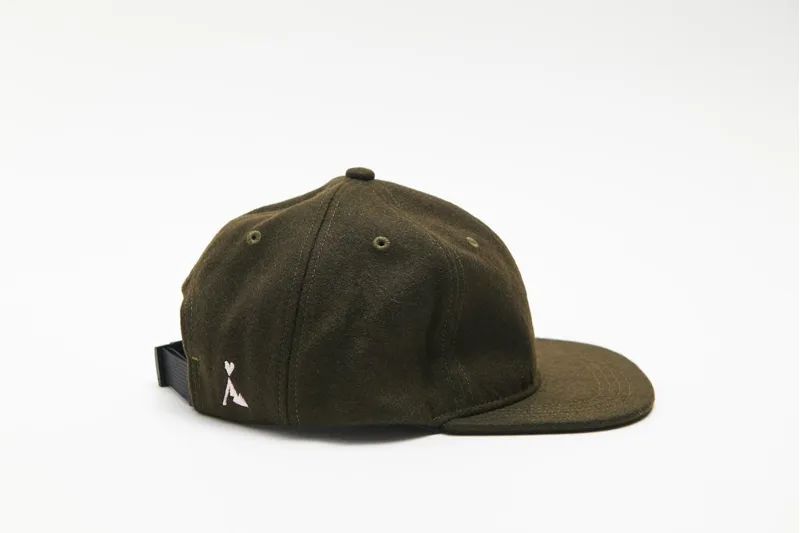 Våga Felt Cap in Moss Green-2