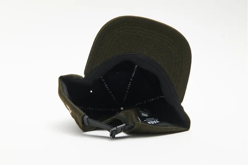 Våga Felt Cap in Moss Green-3