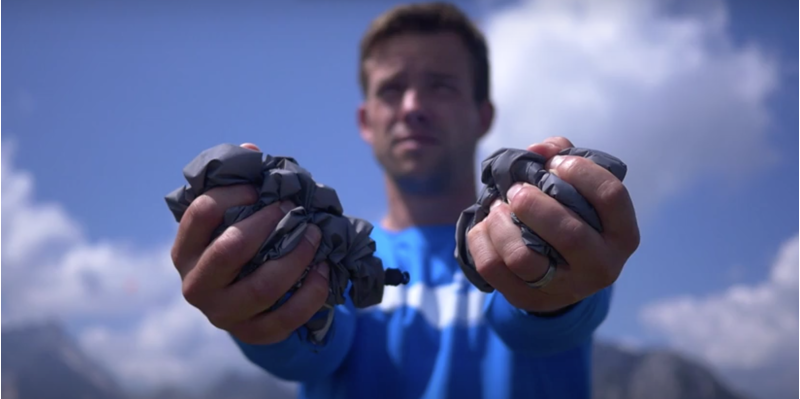 OMM Halo Men's Waterproof Running Jacket in Green/Grey-3