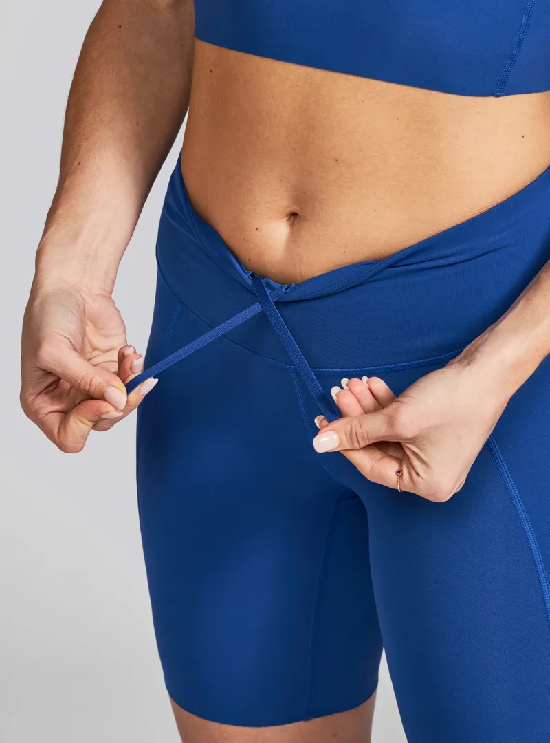 Janji Women's 7 Inch Pace Short in Sapphire -4