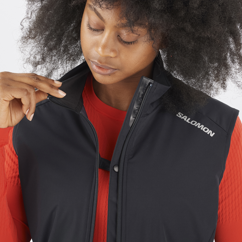 Salomon Women's Light Shell Vest Jacket in Deep Black-5