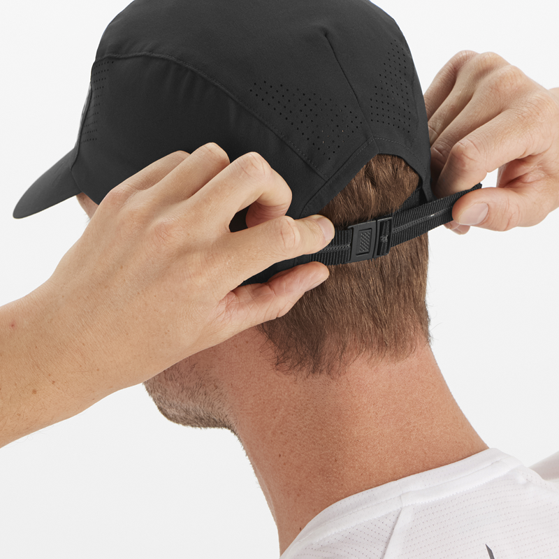 Salomon Cross Compact Cap in Deep Black-2