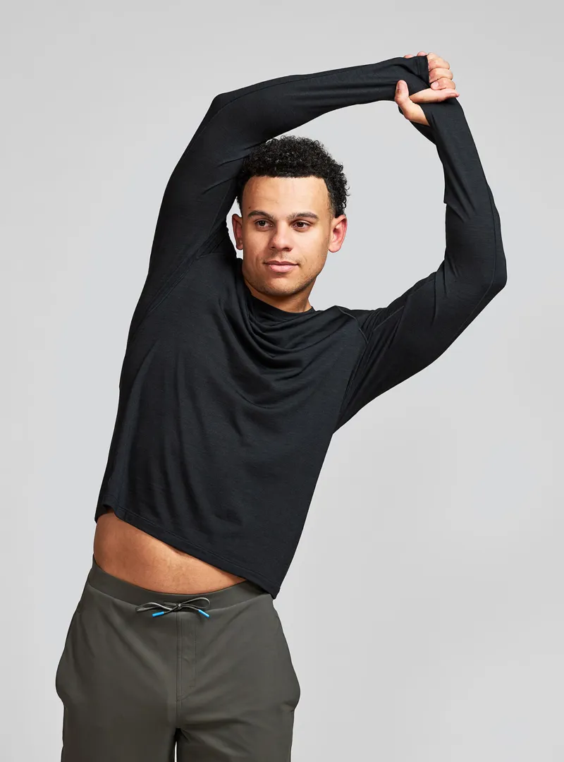 Janji Repeat Merino Long Sleeve Men's Base-Layer in Midnight-3