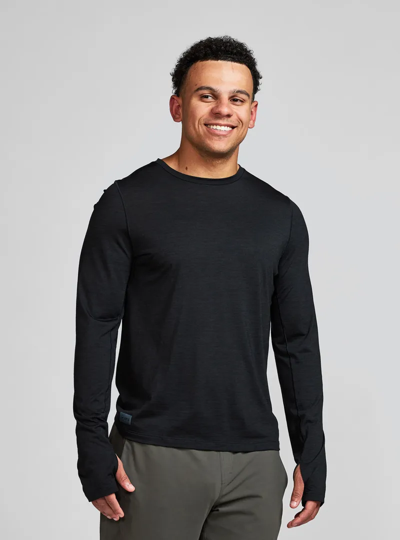 Janji Repeat Merino Long Sleeve Men's Base-Layer in Midnight-2