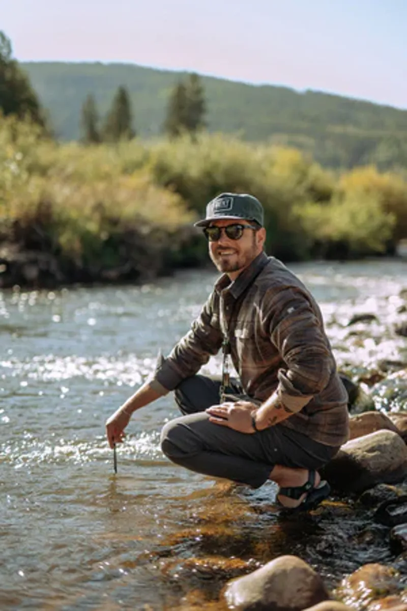 Kuhl Deviatr Shirt-Jac Men's Flannel in Driftwood-4