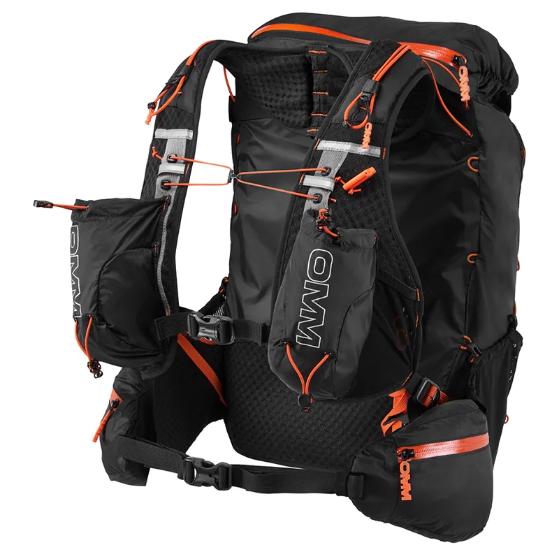 OMM Phantom 25 Running/Hiking Pack in Black-2