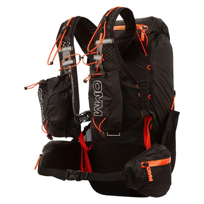 OMM Phantom 18 Unisex Running Pack in Black-1