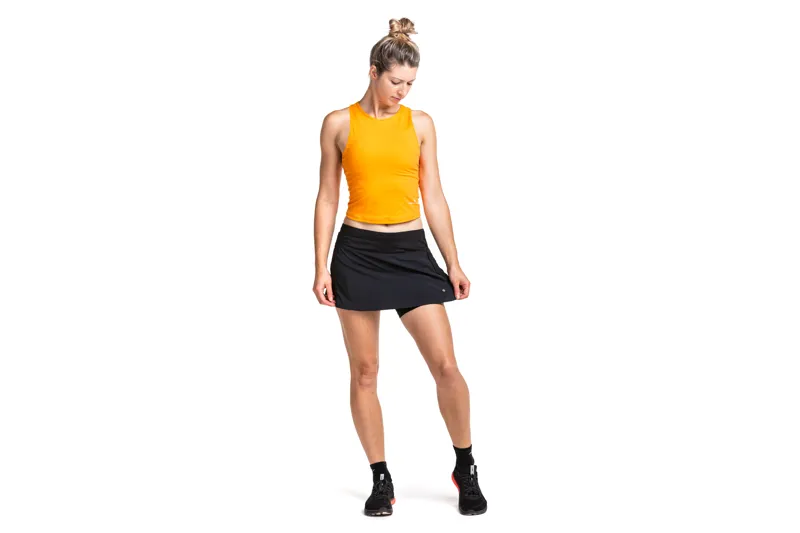 Ronhill Women's Life Running Skort in All Black-4