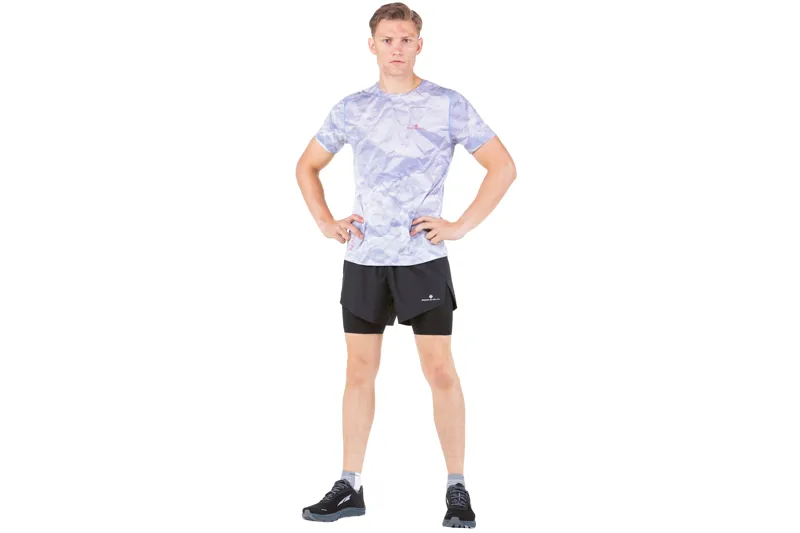 Ronhill Men's Tech Distance Twin Short in All Black-2