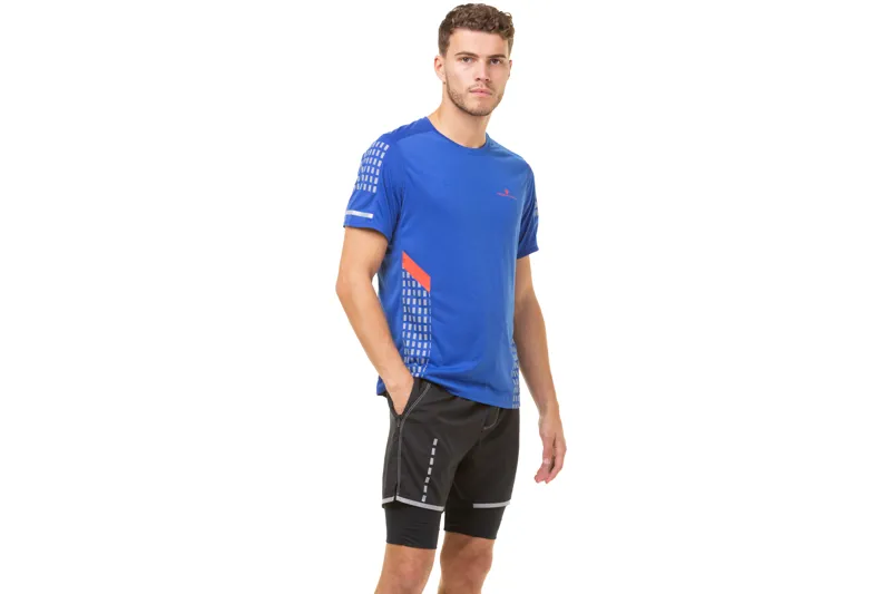 Ronhill Men's Tech Afterhours Twin Short in All Black-8