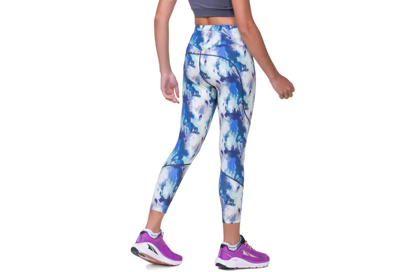 Ronhill Tech Crop Women's Tight in Multi Illusion-4