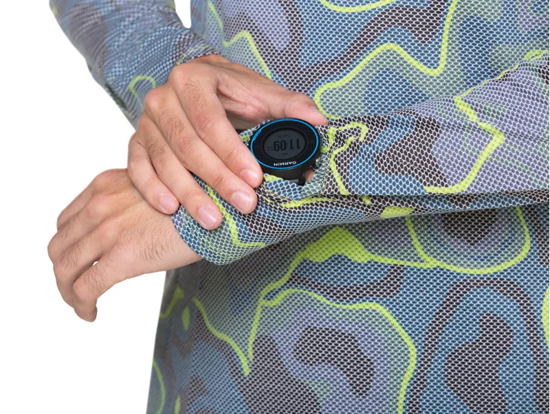 Ronhill Tech Golden Hour Men's Long Sleeve T-Shirt in Deep Teal Heat Map-2