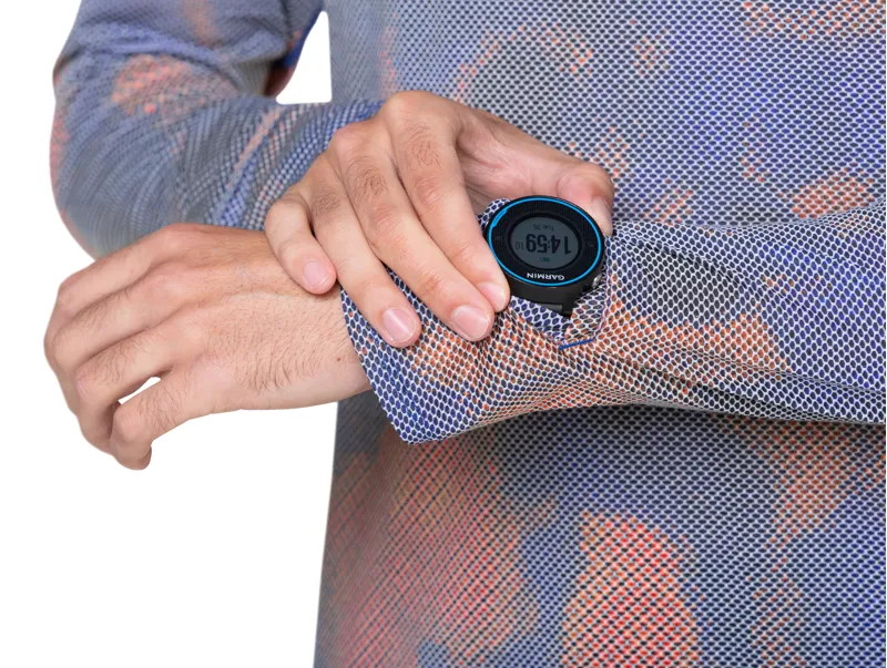 Ronhill Tech Golden Hour Men's Long Sleeve T-Shirt in Ocean Night Spectrum-5