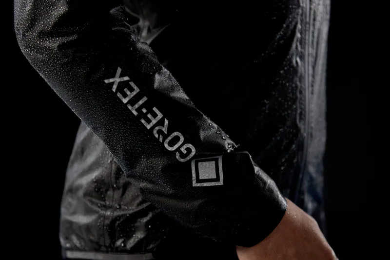 Ronhill Tech Gore-Tex Women's Waterproof Running Jacket in Gunmetal-2