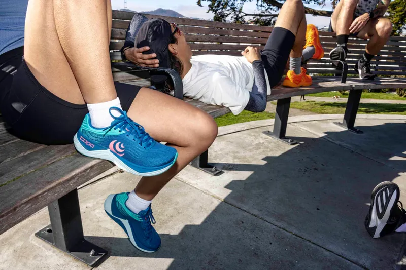 Topo Ultrafly 5 Women's Road Running Shoe in Blue/Aqua-6