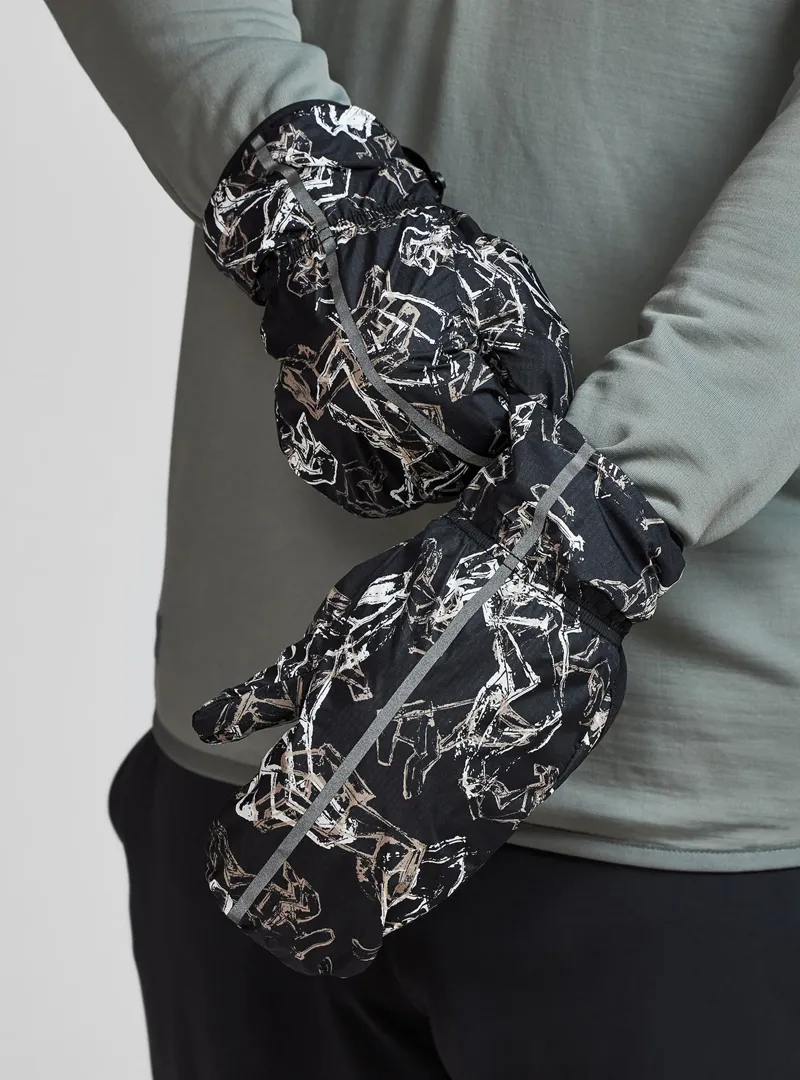 Janji Vortex Wind Block Gloves in Dancing Horses -2