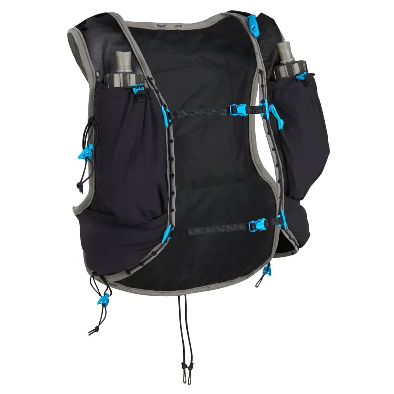 Ultimate Direction Ultra Vest 6.0 Running Pack in Onyx-1